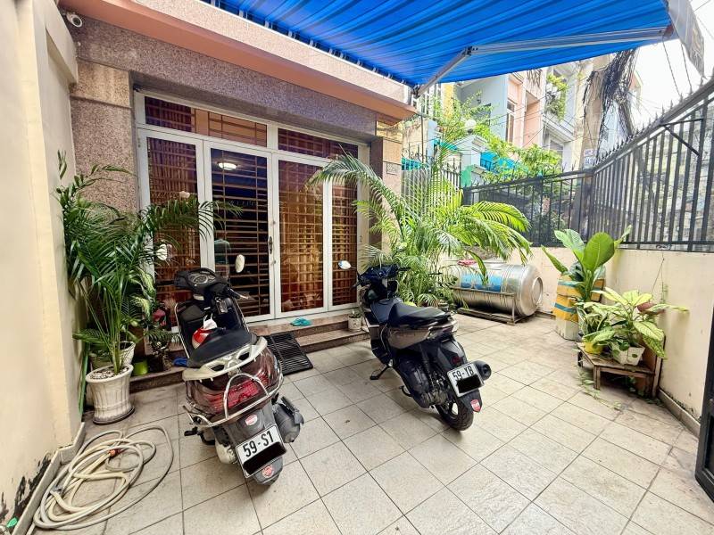 BÁN NHÀ ĐƯỜNG TĂNG BẠT HỔ, BÌNH THẠNH, HẺM Ô TÔ, 65M2, 5 TẦNG, DÀI 17M, GIÁ CHỈ 11.8 TỶ